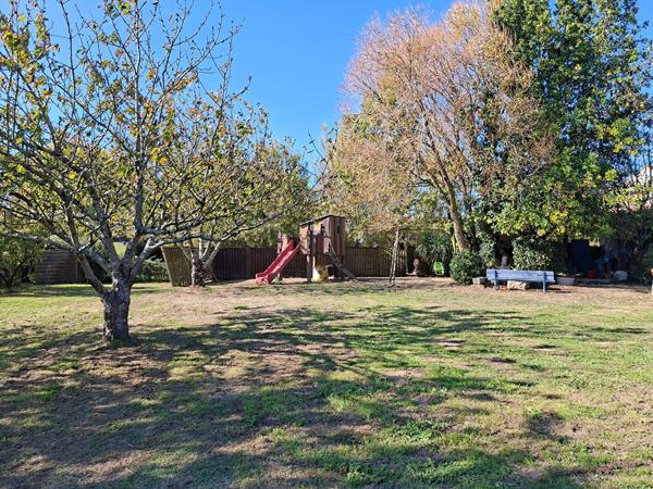 Maison + dépendances ST PERE EN RETZ