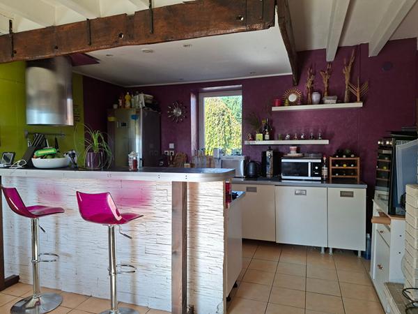 Maison + dépendances ST PERE EN RETZ