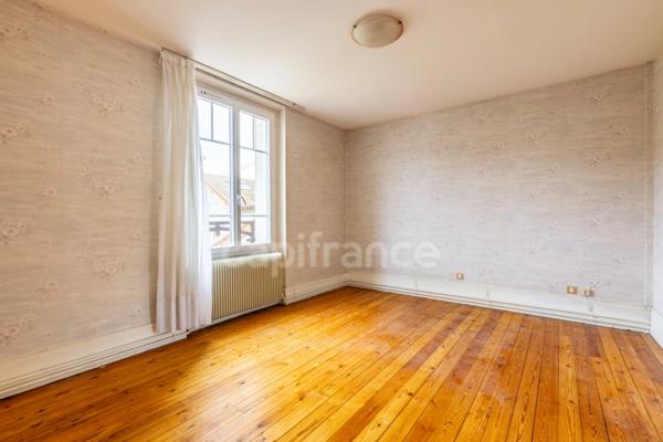 Maison à vendre 8 pièces FERE EN TARDENOIS (02)
