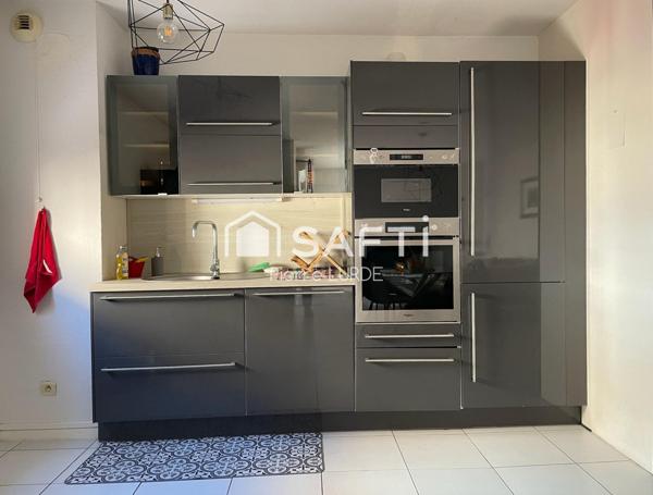Appartement T3 meublé et loué de 73 m2 avec balcon