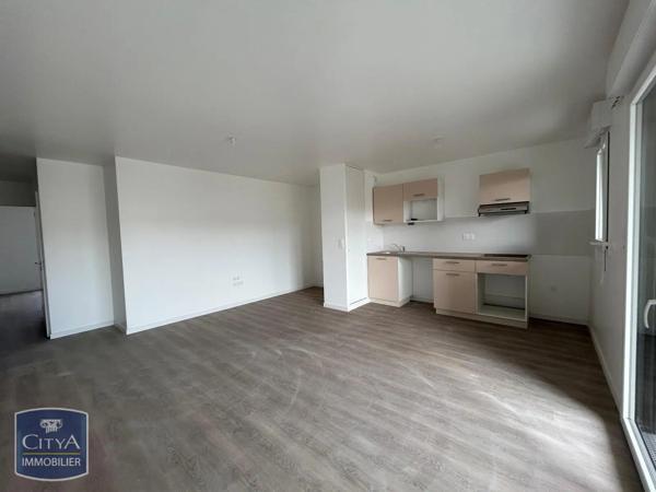 Appartement à louer 4 pièces 81.46m² Caen (14000)