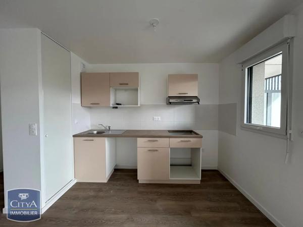 Appartement à louer 4 pièces 81.46m² Caen (14000)