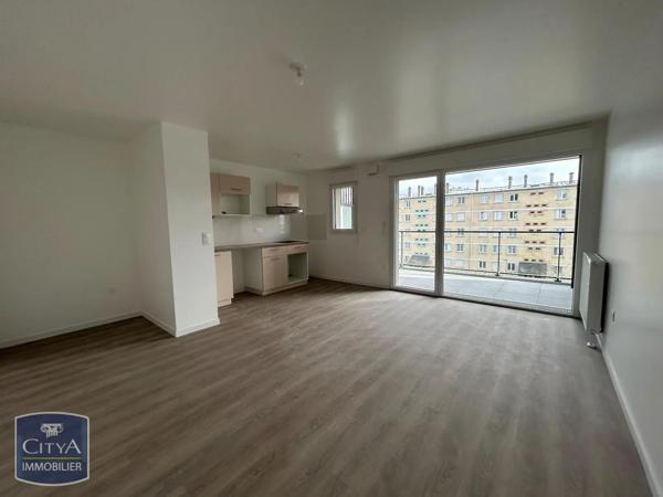 Appartement à louer 4 pièces 81.46m² Caen (14000)