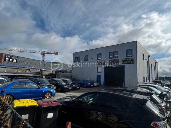 Local d'activité de 433 m²