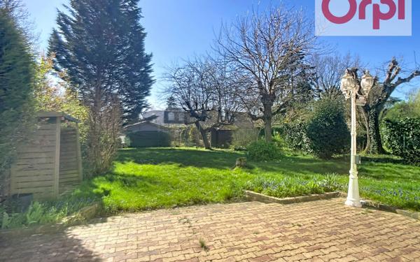 Maison à louer    4 pièces • 117,65 m2 Lésigny