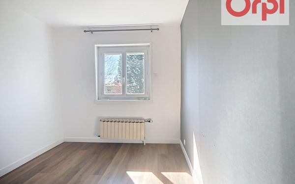Maison à louer    4 pièces • 117,65 m2 Lésigny