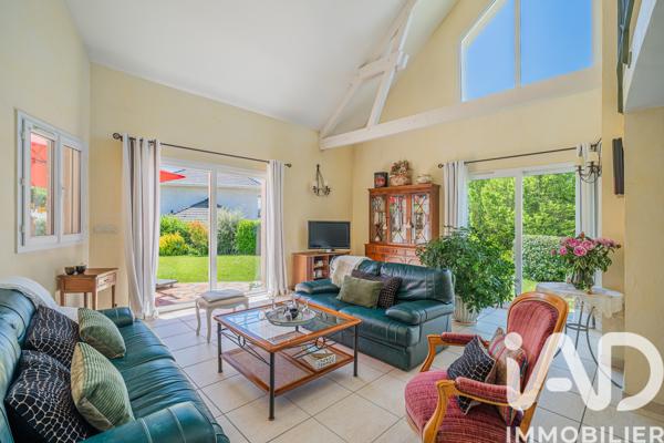 Maison (prestige) à vendre 6 pièces 184 m² Drumettaz-Clarafond