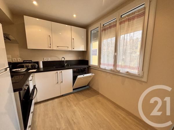 Maison à vendre  5 pièces - 70 m 2   CHALABRE  - 11