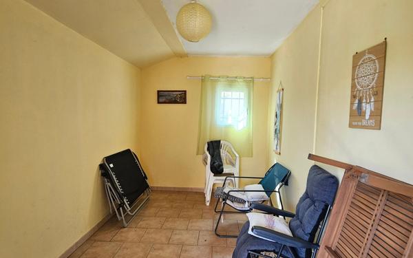 Maison à vendre    3 pièces •  Saint-Sernin