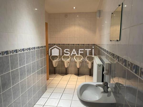 Immeuble de rapport situé à quelques mn de la frontière allemande et de la plateforme de Carling