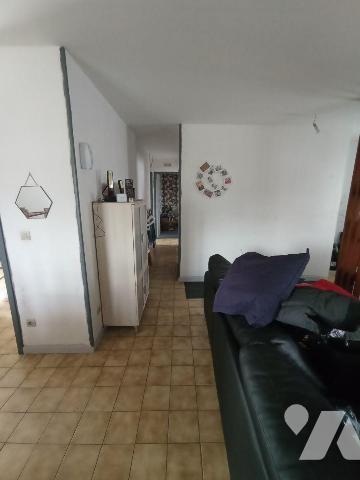 A Saint Germain du Crioult , une maison de plain-pied d'une surface d'environ 85 m² et de 5 piè...