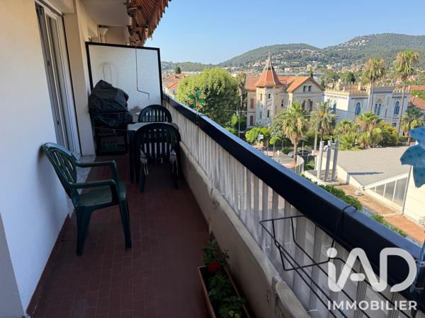 Appartement à vendre 4 pièces 79 m² Hyères