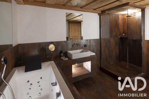 Maison à vendre 14 pièces 1 177 m² Arâches-la-Frasse
