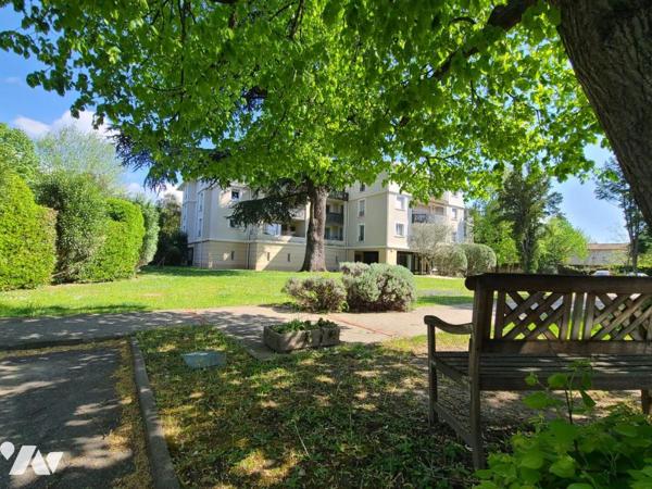 Montélimar, Appartement avec Garage.