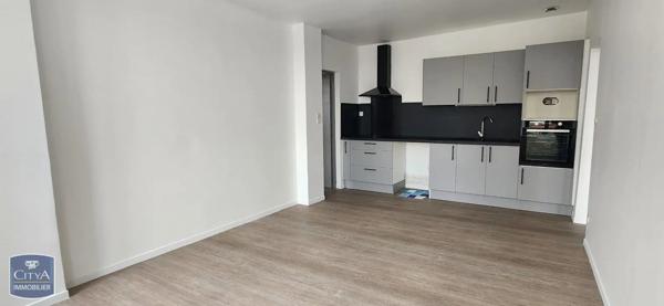 Appartement à louer 4 pièces 101.84m²