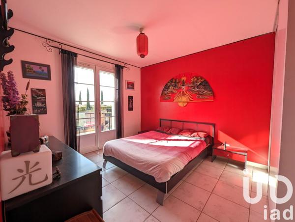 Maison traditionnelle 5 pièces de 129 m² à Oraison (04700)