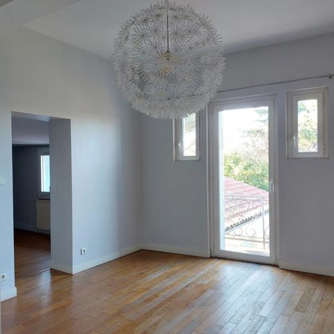 Maison à vendre 9 pièces MONTAUBAN (82) avec jardin et dépendance