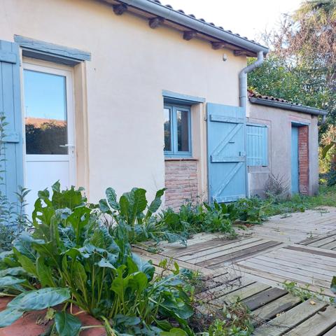 Maison à vendre 9 pièces MONTAUBAN (82) avec jardin et dépendance