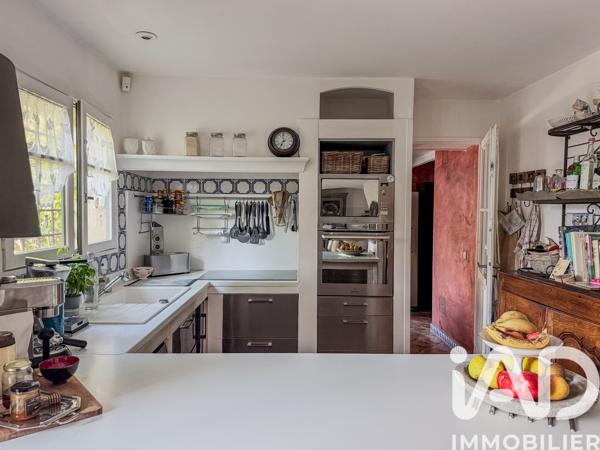 Maison à vendre 5 pièces 137 m² Le Pradet