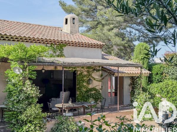 Maison à vendre 5 pièces 137 m² Le Pradet