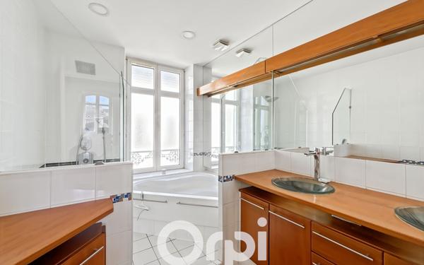 Appartement à louer    6 pièces • 190,50 m2 La Roche-sur-Yon