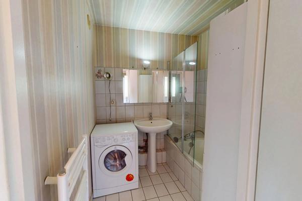 T2 de 49 m² avec balcon, proche Boulevard Foch Grenoble