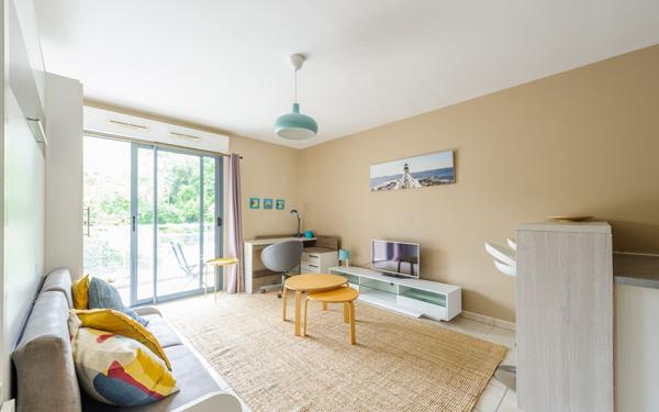 Appartement à louer    1 pièce •  La Rochelle