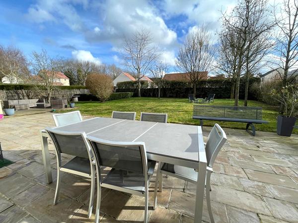 Maison Brie-Comte-Robert 7 pièces 170 m2 sur sous-sol total de 95 m² Classe énergie B