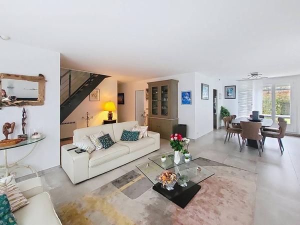 Maison Ozoir La Ferriere 7 pièce(s) 148.7 m2