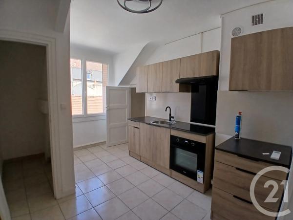 Immeuble à vendre  352 m 2   MONTLUCON  - 03