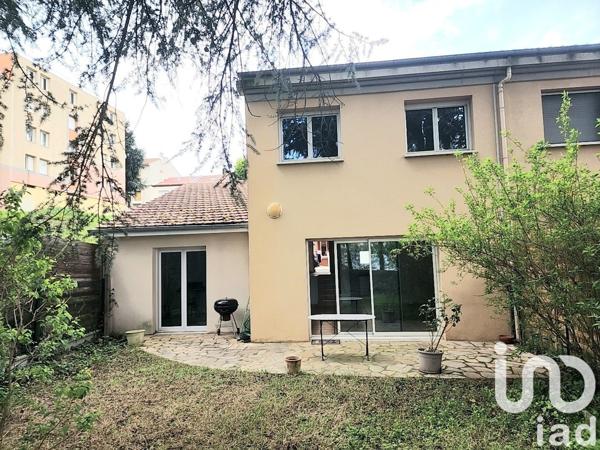 Maison 5 pièces de 107 m² à Saint-Étienne (42100)