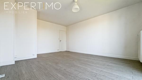 Étampes (91150) Appartement F3 lumineux avec balcon à ÉTAMPES (Box en supplément)