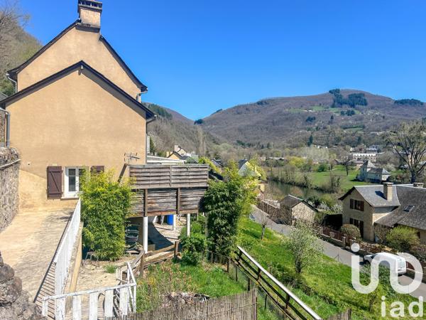 Maison à vendre 5 pièces 100 m² Saint Geniez d'Olt et d'Aubrac