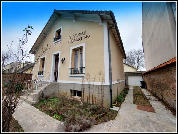 Chambly (60230) CHAMBLY proche centre ville 90m², 5 pièces sur 260m² de terrain, garage.