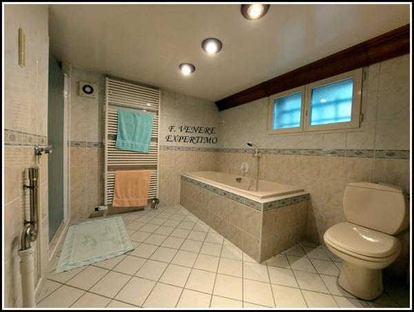 Chambly (60230) CHAMBLY proche centre ville 90m², 5 pièces sur 260m² de terrain, garage.