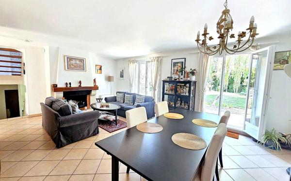 Maison à louer    7 pièces • 159,08 m2 Aigremont