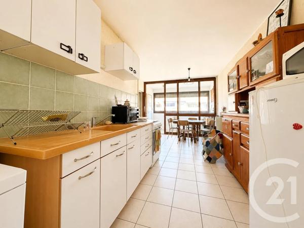Appartement T4 à vendre  4 pièces - 105 m 2   VALENCE  - 26