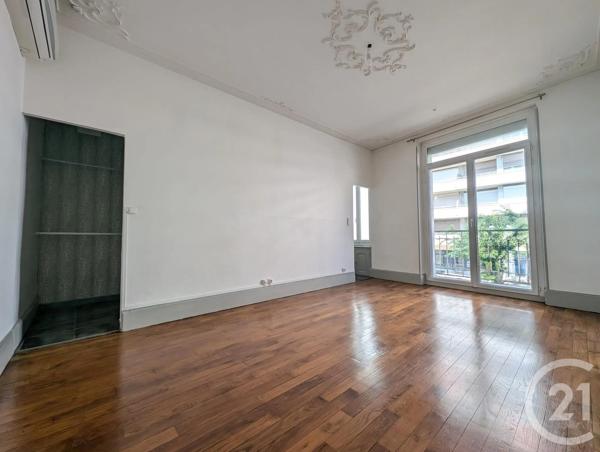 Appartement T4 à vendre  4 pièces - 105 m 2   VALENCE  - 26