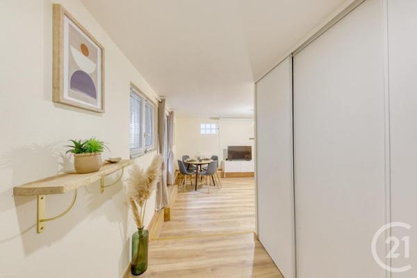 Appartement F1 à vendre  1 pièce - 29,41 m2 LES PAVILLONS SOUS BOIS - 93