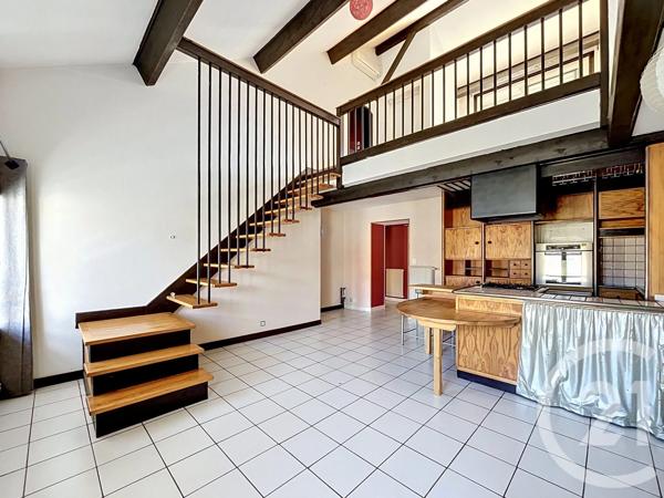 Appartement Duplex à vendre  5 pièces - 106,32 m 2   YSSINGEAUX  - 43