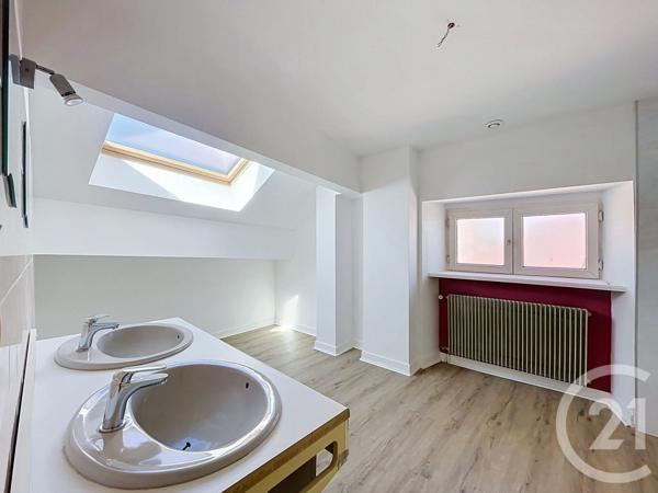 Appartement Duplex à vendre  5 pièces - 106,32 m 2   YSSINGEAUX  - 43