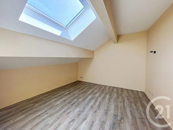 Appartement Duplex à vendre  5 pièces - 106,32 m 2   YSSINGEAUX  - 43