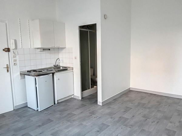 Appartement à louer    1 pièce •  Tours