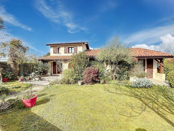 Vente maison Audenge : 459 000 € - AJP Immobilier Audenge