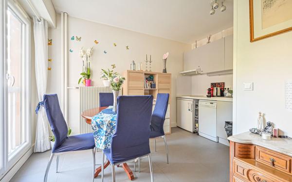 Appartement à vendre    2 pièces • 34 m2 Paris 11