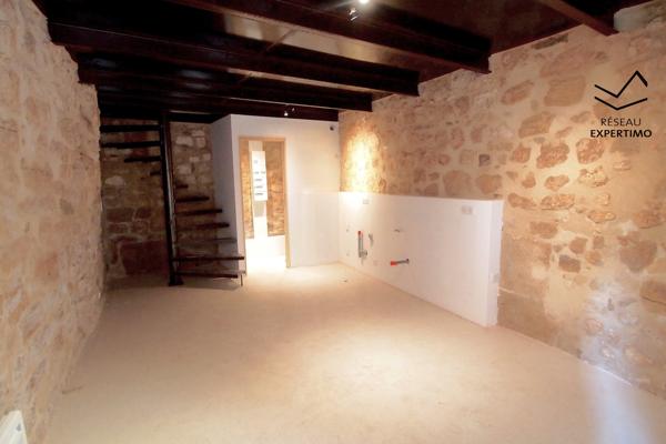 Pertuis (84120) Maison de village Type 3