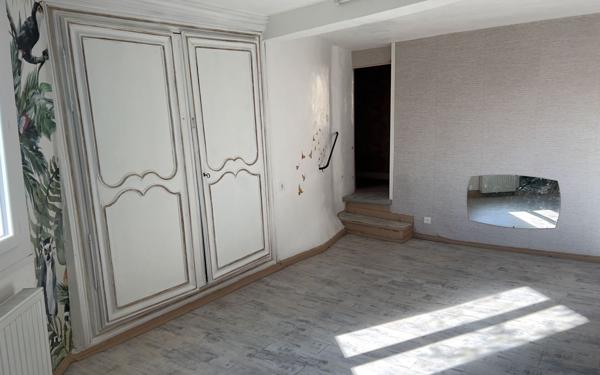 Maison à vendre    4 pièces • 112,60 m2 Rochechouart