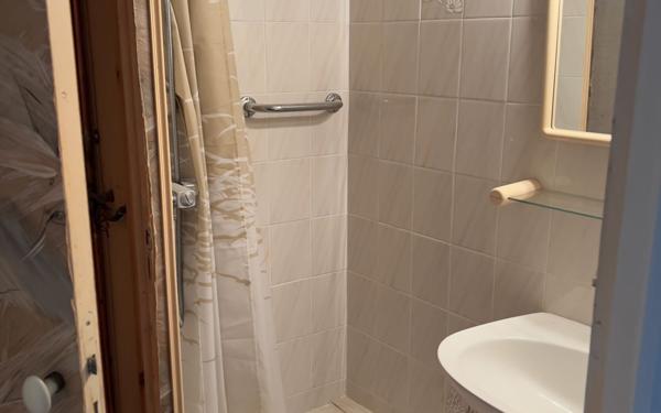 Maison à vendre    4 pièces • 112,60 m2 Rochechouart