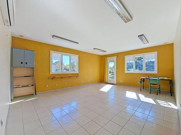MAISON INDIVIDUELLE -  20MIN CHÂTELLERAULT - SECTEUR  EST