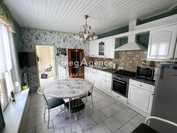 Maison à Auchel, 62260 - 8 pièces 130m²